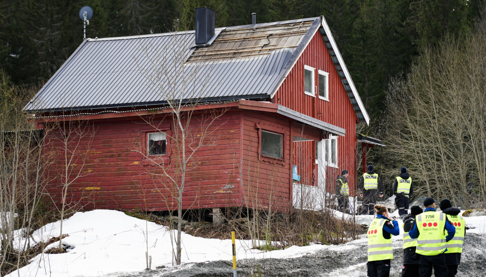 Takplater har blåse av eit hus i Trondheim. Foto: Gorm Kallestad/NTB/NPK.