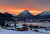 Vintermorgon, frå Austrheim mot Sandane og Ryssdalshornet.